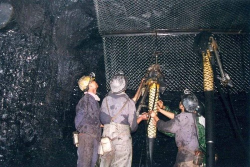 其他工程孔鉆機(jī)作業(yè)方案 其他工程孔鉆機(jī)作業(yè)方案